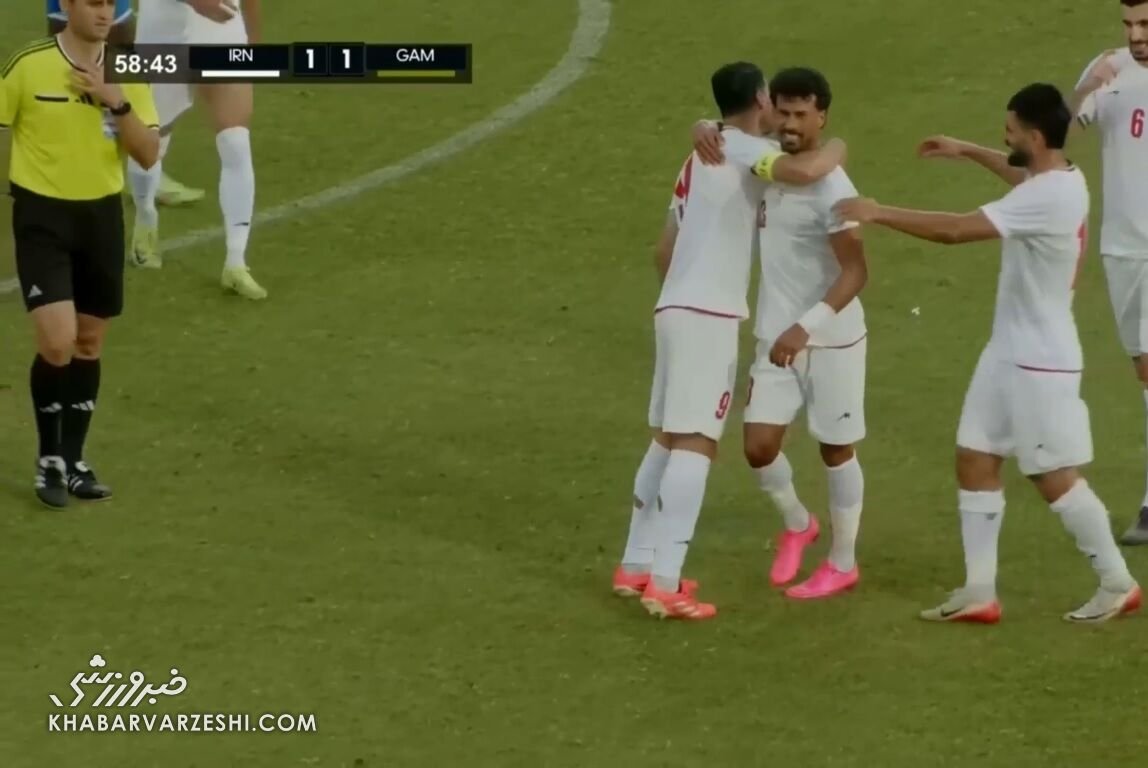 ویدیو| سوپرشوت رامین رضاییان سوپرگل شد/ گل دوم ایران به گامبیا