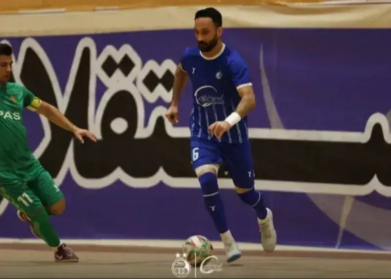 بازی حساس لیگ یک فوتسال با تماشاگر شد:/ استقلال با هوادارانش آماده صعود به لیگ برتر!