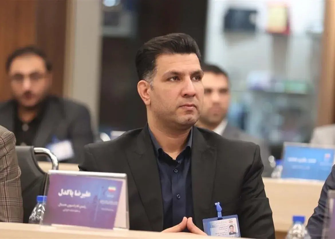 پاکدل: بازیکنان مزد زحماتشان را گرفتند/ این تیم در تاریخ ماندگار خواهد شد