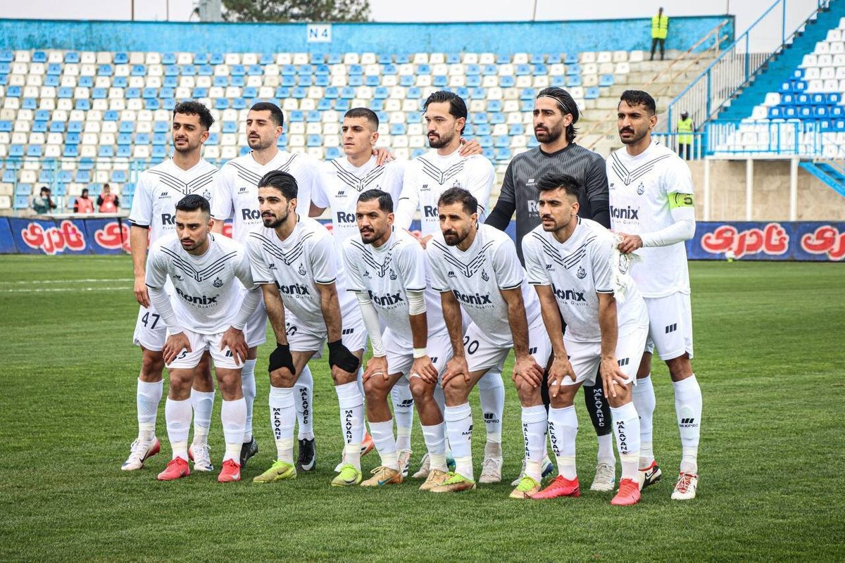 قوی سپید فوتبال ایران در باتلاق مالی!