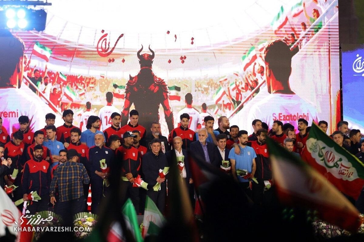 ویدیو| برای بازیکنانی که ویزا نگیرند جایگزین داریم/ تست سلامت عقلی از ترامپ می‌گرفتید و بعد میزبانی می‌دادید!